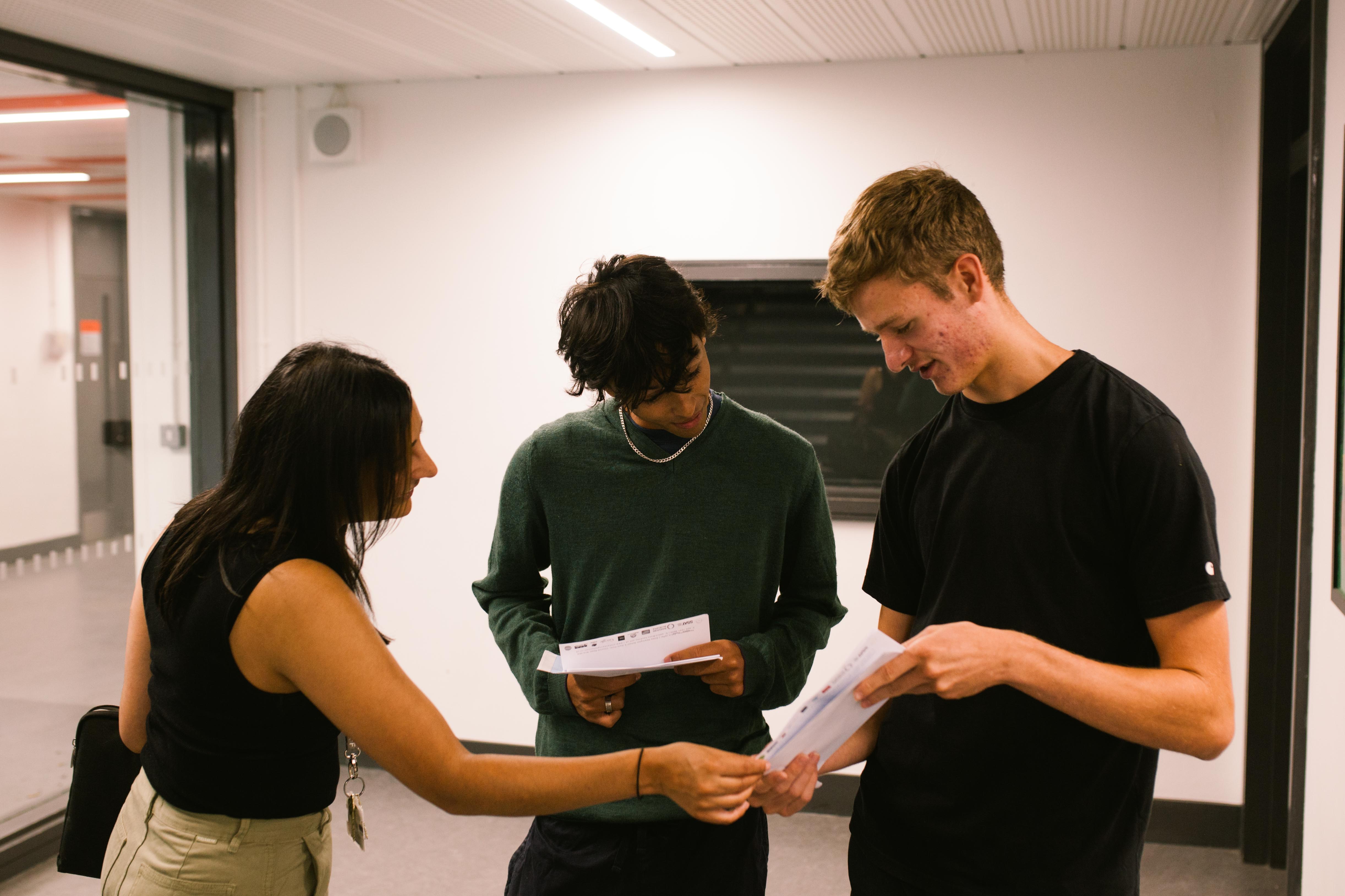 A Level Results Day pics-15.jpg
